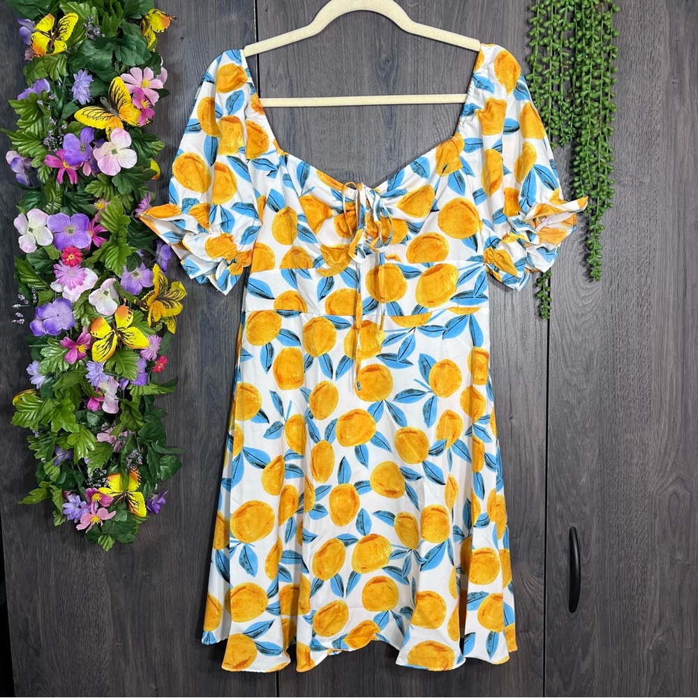 Women’s White Oranges Print Short Dress with Blue Leaves